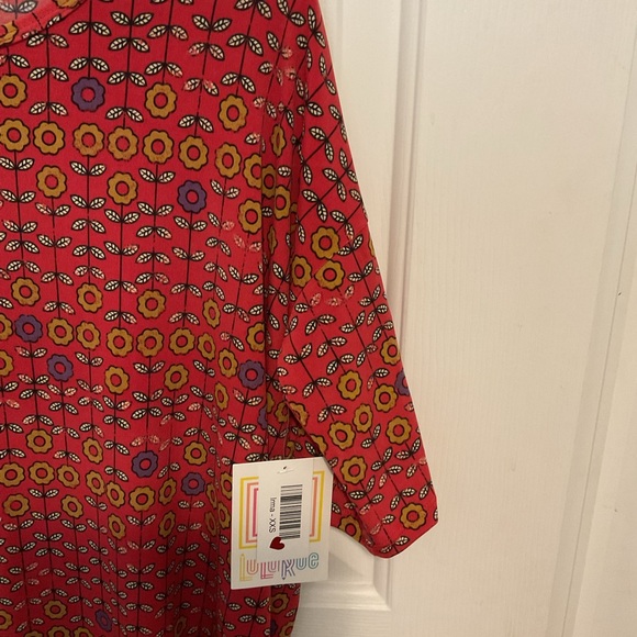 LulaRoe Irma Tunic - Picture 3 of 4